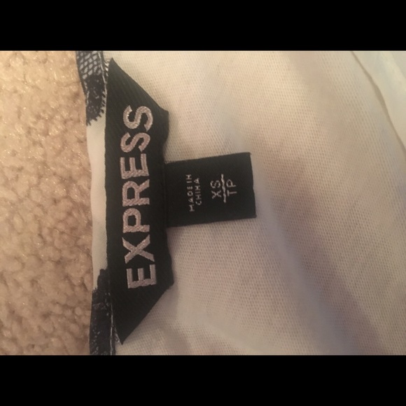 Express top XS - Picture 3 of 4